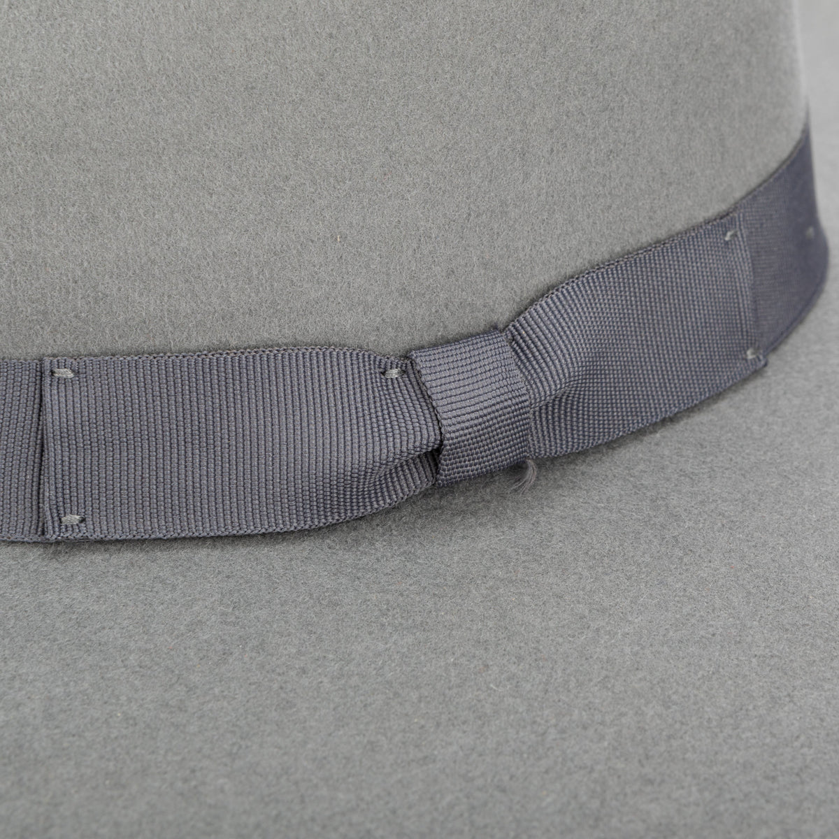 The Julian wool felt stiff brim fedora with bow trim in grey, view 6